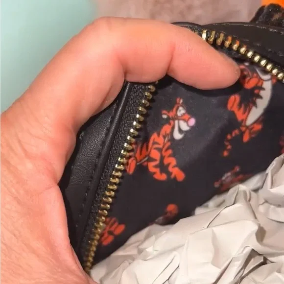 Loungefly Disney Winnie the‎ Pooh Tigger Cosplay Mini Backpack - Picture 4 of 8